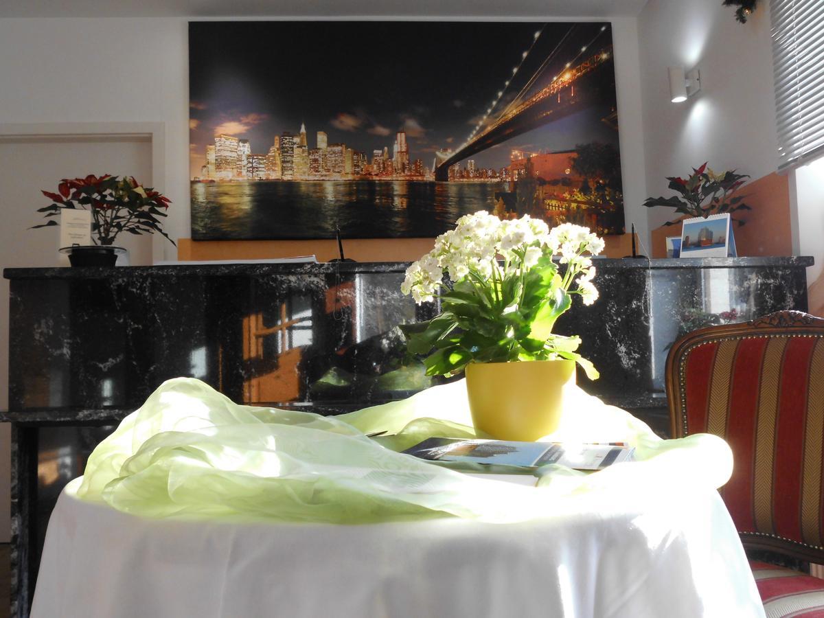 Berghotel Hamburg Blick 外观 照片